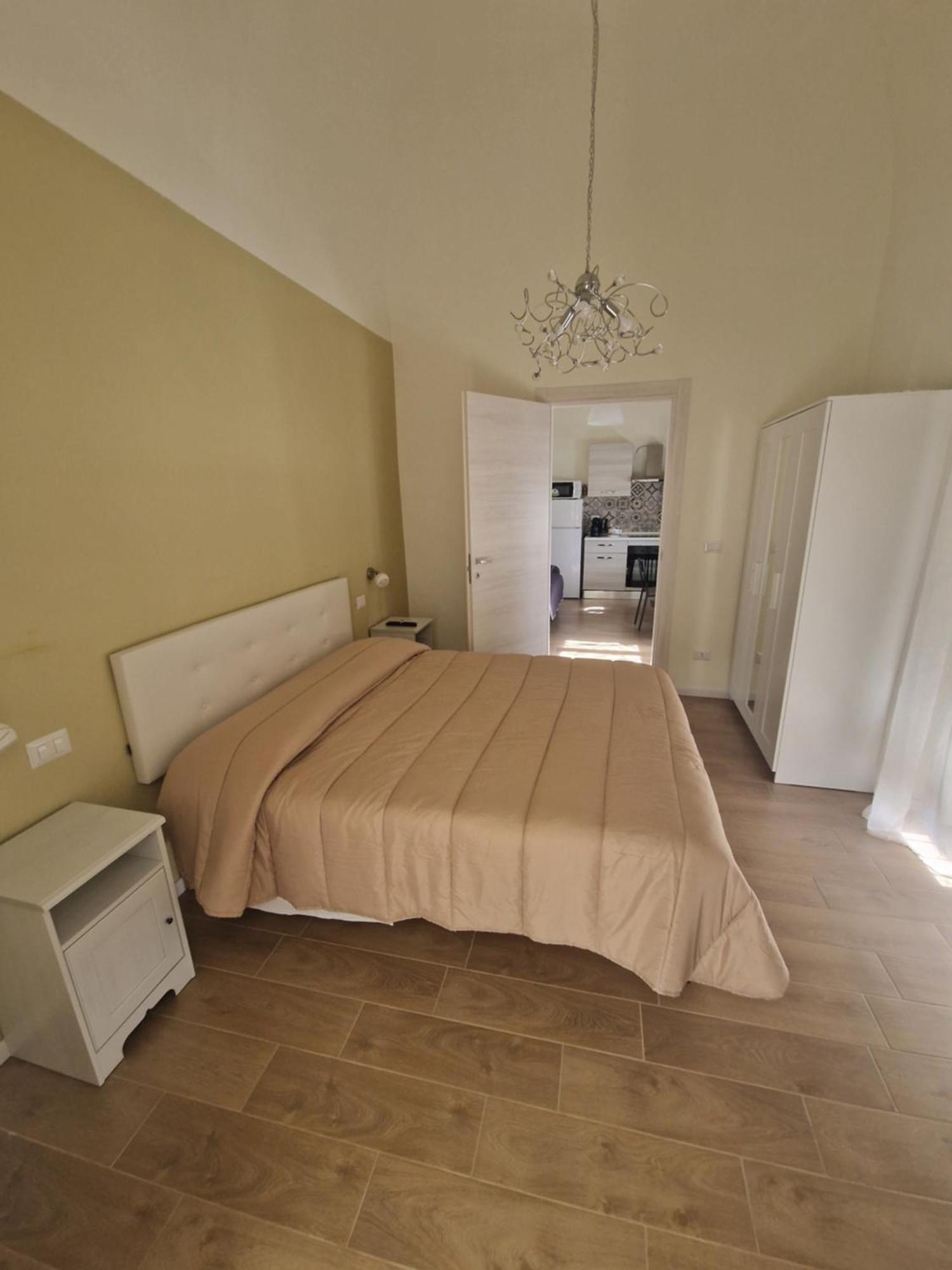 Casa Del Sole Apartment คาตาเนีย ภายนอก รูปภาพ