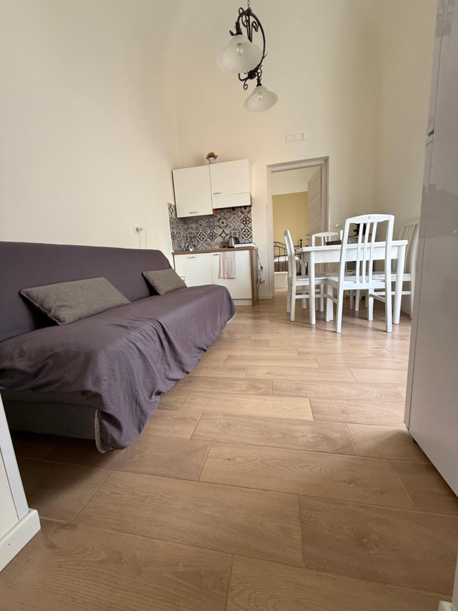 Casa Del Sole Apartment คาตาเนีย ภายนอก รูปภาพ
